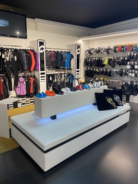 BIKEROOT_Assos ProShop Treviso