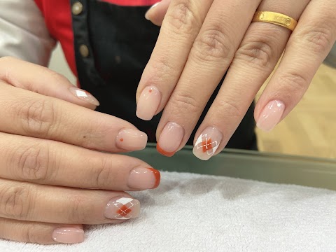 Momo Nails Spa