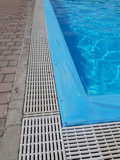 Piscina Tenuta di Campolungo-Orizzonte Blu