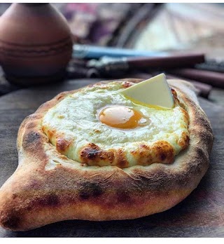 Pane Georgiano