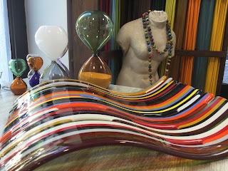 MomentuM Glass - Murano Glass Artist