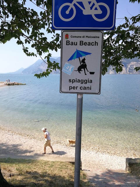 Bau Beach (Spiaggia con accesso libero ai cani)