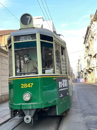 NOLEGGIO CON CONDUCENTE di Lambreschi Andrea.