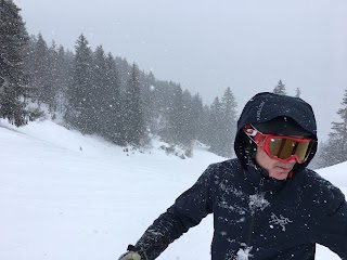 Ski Instructor Meribel