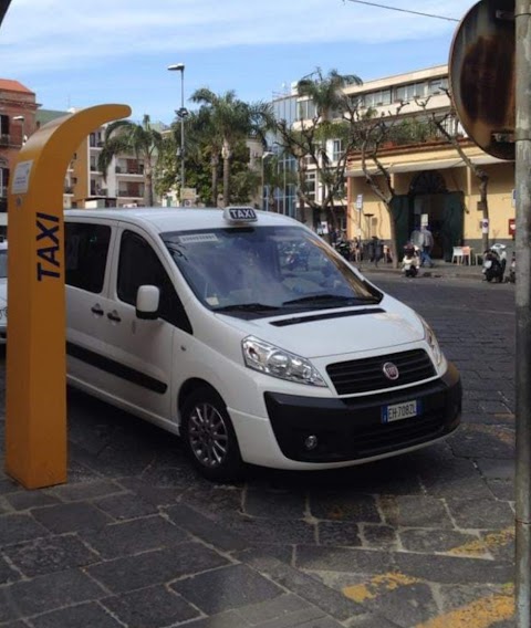 Taxi Piano di Sorrento h24