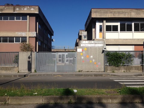 Scuola Media "Rita Levi Montalcini"