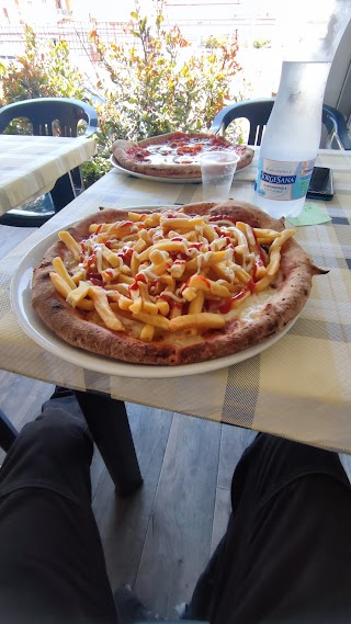 Pizzeria Mani In Pasta Di Federico Rafani