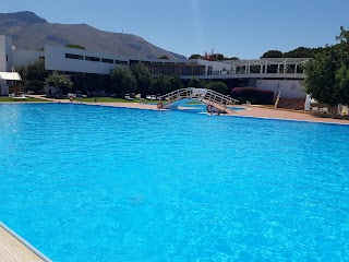 Piscina Villaggio Torre Normanna