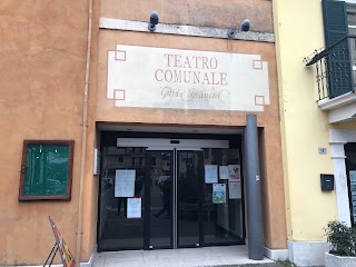 Teatro Comunale Di Pescantina "Guido Bianchi"