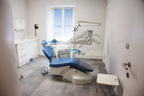 Studio Dentistico Semez srl