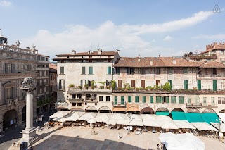 Truly Verona Delle Erbe Suites