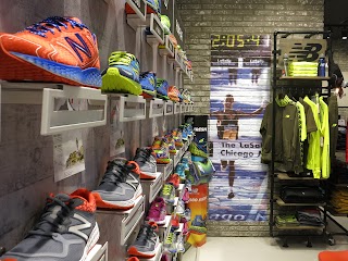 New Balance Store Parma