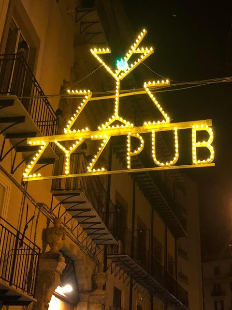 ZYZ PUB