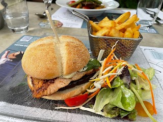 La Taverne - Table de caractère - Briançon