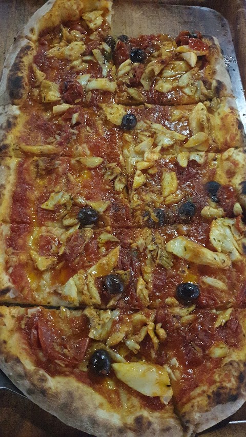 Trattoria Pizzeria LEOPOLDO di D'Amora Maria