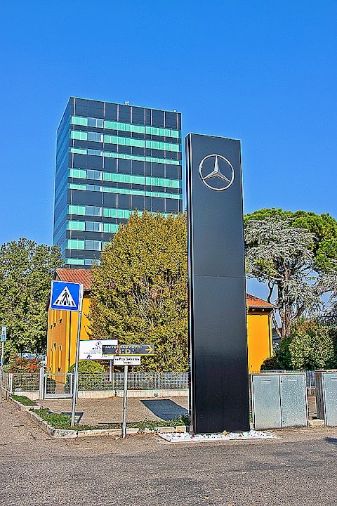 Star-Car Imola | Mercedes-Benz Service