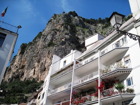 Agenzia Immobiliare Torre - appartamenti per vacanze e case in affitto ad Amalfi