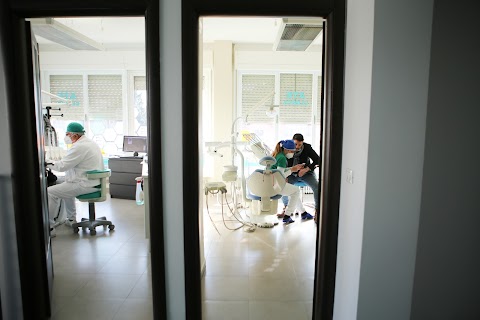 A TE Clinics - Dentista a Beinasco - Centro Medico Beinasco Torino