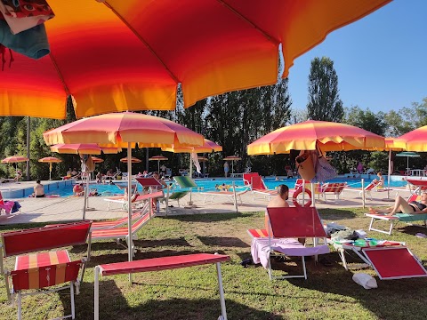 Piscina Oasi di Belmonte