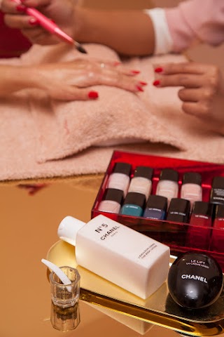 Vernice nails & beauty spa