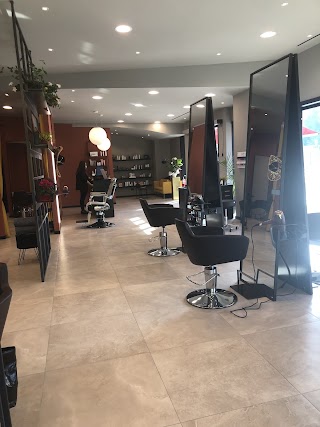 Effepierre Hair and Beauty "industry" Parrucchiere, centro estetico, extension capelli, depilazione laser