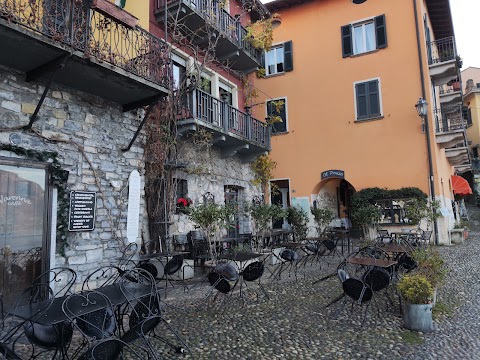 Varenna Caffè Bistrot