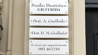 Studio Dentistico Associato Giuffrida Antonino & Giuffrida Diego Mario