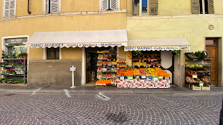 Amici Market