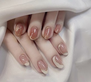 Jenner Nails