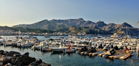 Escursioni in barca Giardini Naxos Poseidon