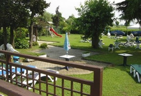 Piscina di Pezzana - A.P.S. Club 60