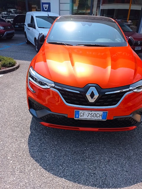Renault Lucca - Fornaci di Barga - F.lli Biagioni S.r.l.