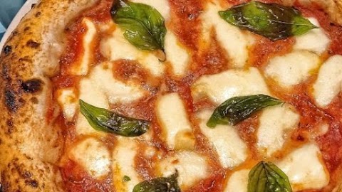 Donna Carme’ Trattoria Pizzeria Napoletana