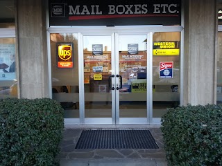 Mail Boxes Etc. - Centro MBE 0557