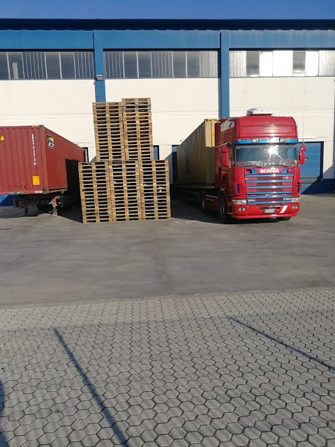 C.L.T. Logistica & Trasporti