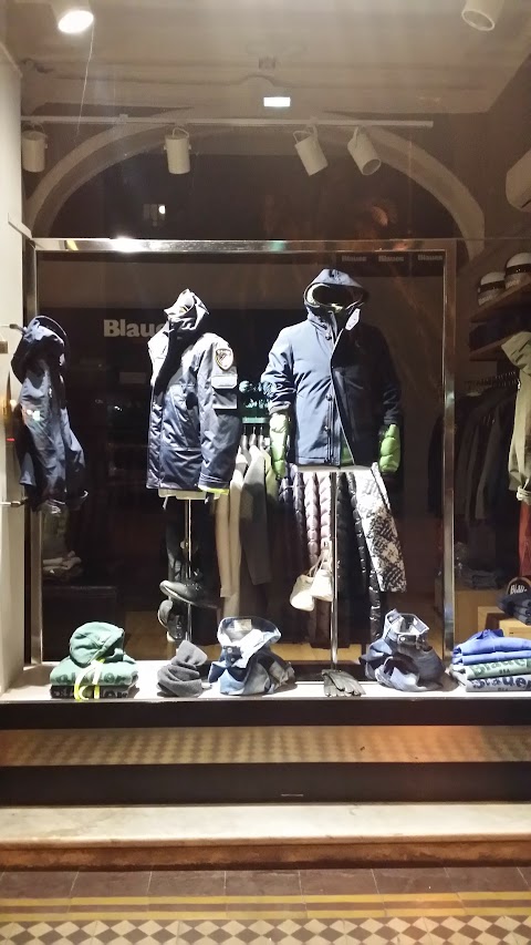 Blauer Store Chiavari