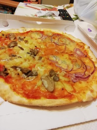 Pizza e Pizza di Turricchia Serena