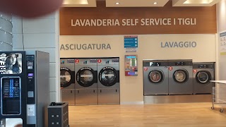 lavanderia self service i tigli