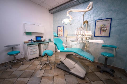 Poliambulatorio Odontoiatrico C.O.S.