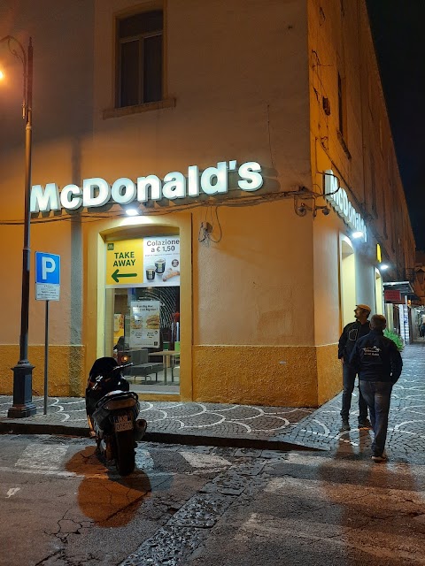 McDonald's Pompei Via Roma