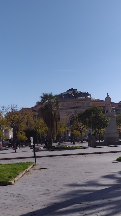 Teatro Politeama Garibaldi