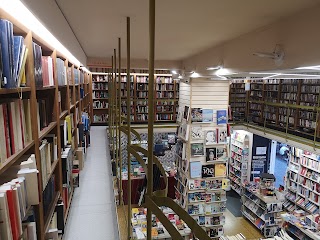 Libreria Libraccio Genova - Via Cairoli