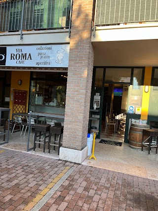 Via Roma Cafe'
