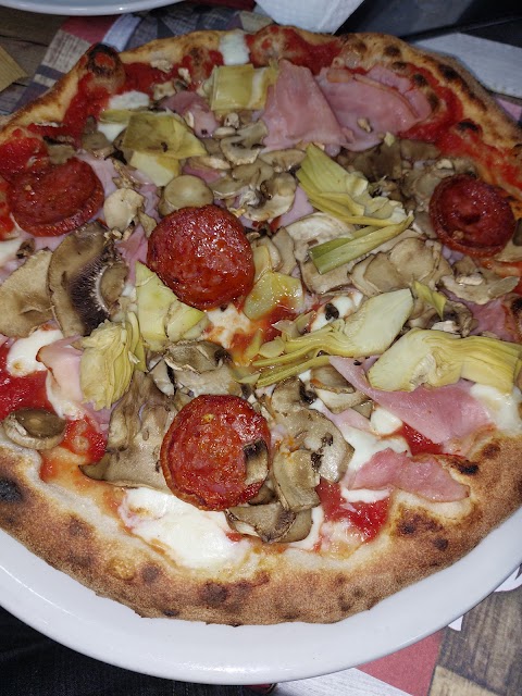 Polli alla Brace Pizzeria Leone