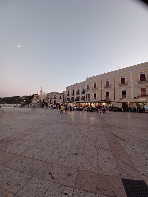 Lipari Marina Corta