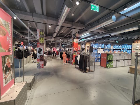 adidas Outlet Store Marcianise