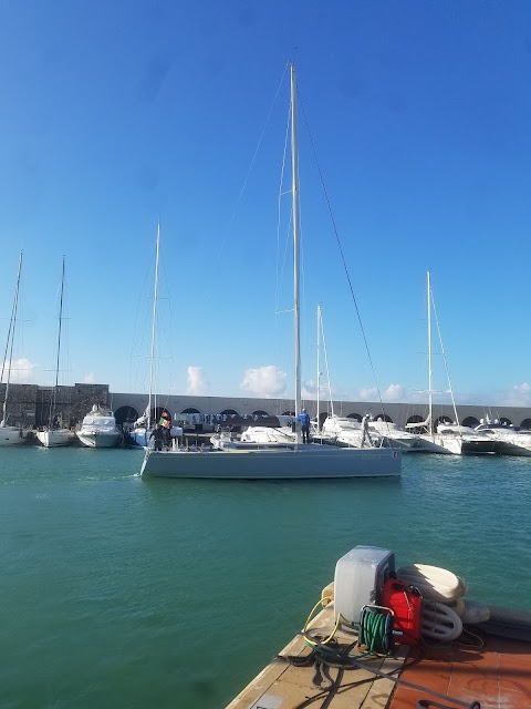 Circolo Nautico Riva Di Traiano