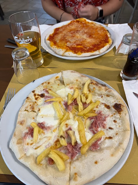 Nuova Pizzeria Santa Lucia Genova