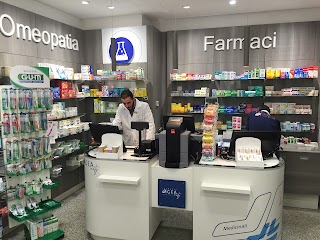 Farmacia Igea City