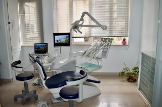 Studio Dentistico Dott.ssa Barbara Montella Dott.ssa Maria Cristina Covone